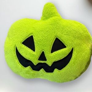 Target Hyde & EEK! Boutique Pumpkin Shaped Halloween Faux Shearling Pillow Green